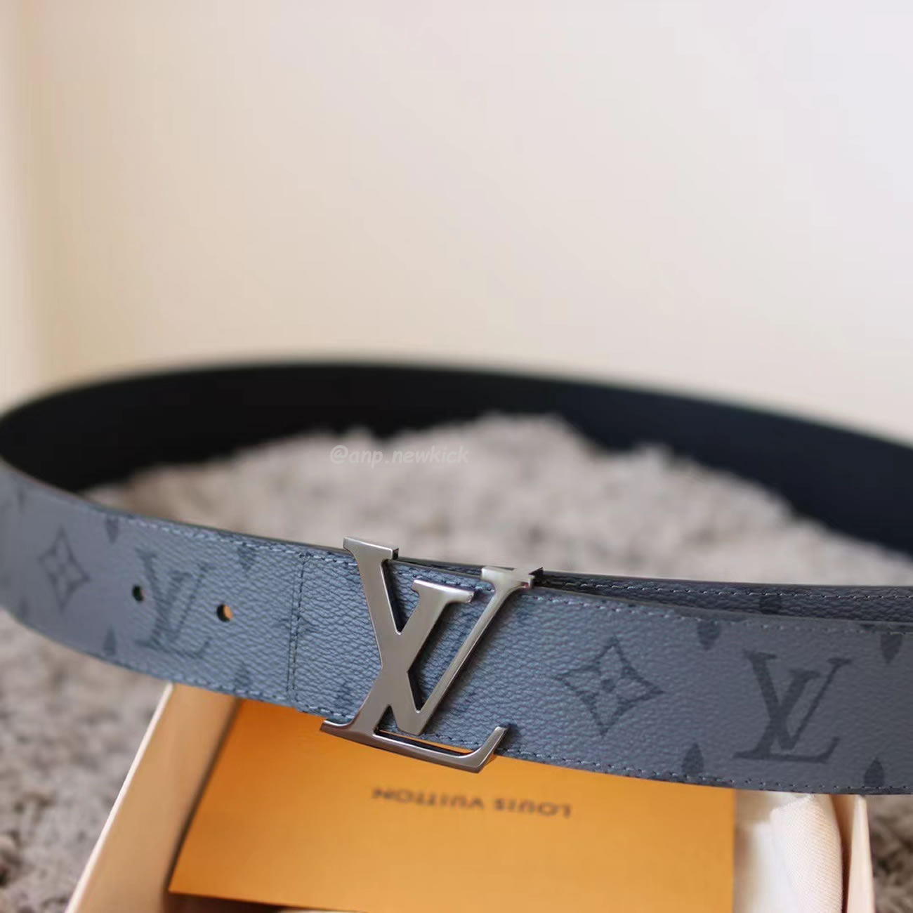 Louis Vuitton Reversible Belt Initiales Monogram Eclipse Reverse 40mm Gray M0285t (5) - www.newkick.org