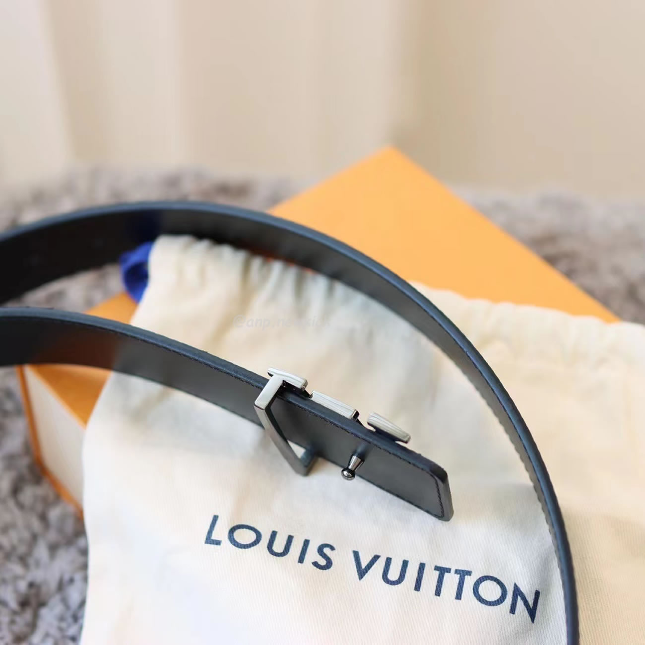 Louis Vuitton Reversible Belt Initiales Monogram Eclipse Reverse 40mm Gray M0285t (6) - www.newkick.org