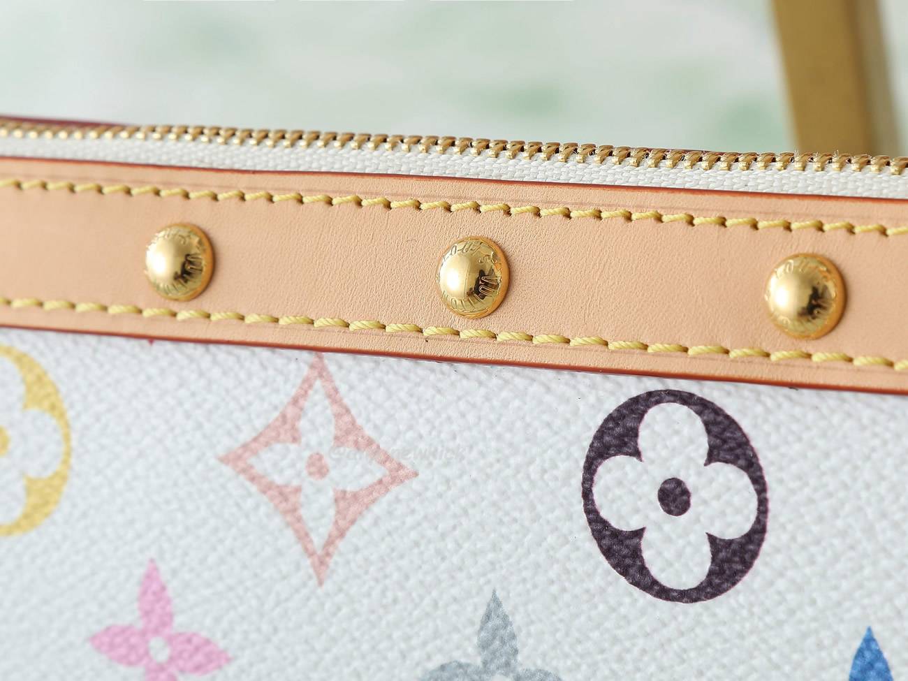 Louis Vuitton X Takashi Murakami Pochette Accessoires White Multicolored M13404 (10) - www.newkick.org