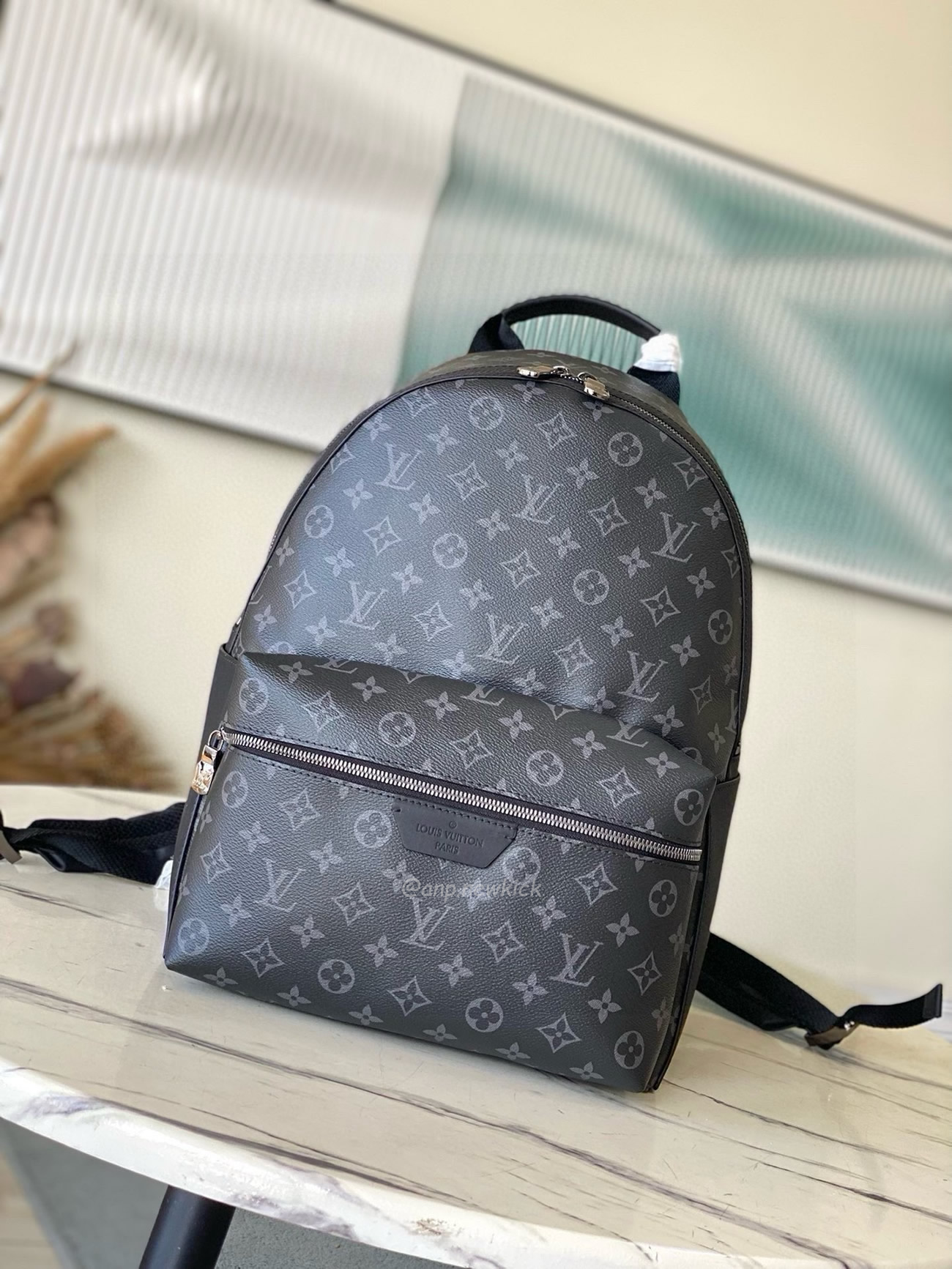 Louis Vuitton Discovery Pm Knapsack M22558 (2) - www.newkick.org Louis Vuitton Discovery Pm Knapsack M22558 (2) - www.newkick.org