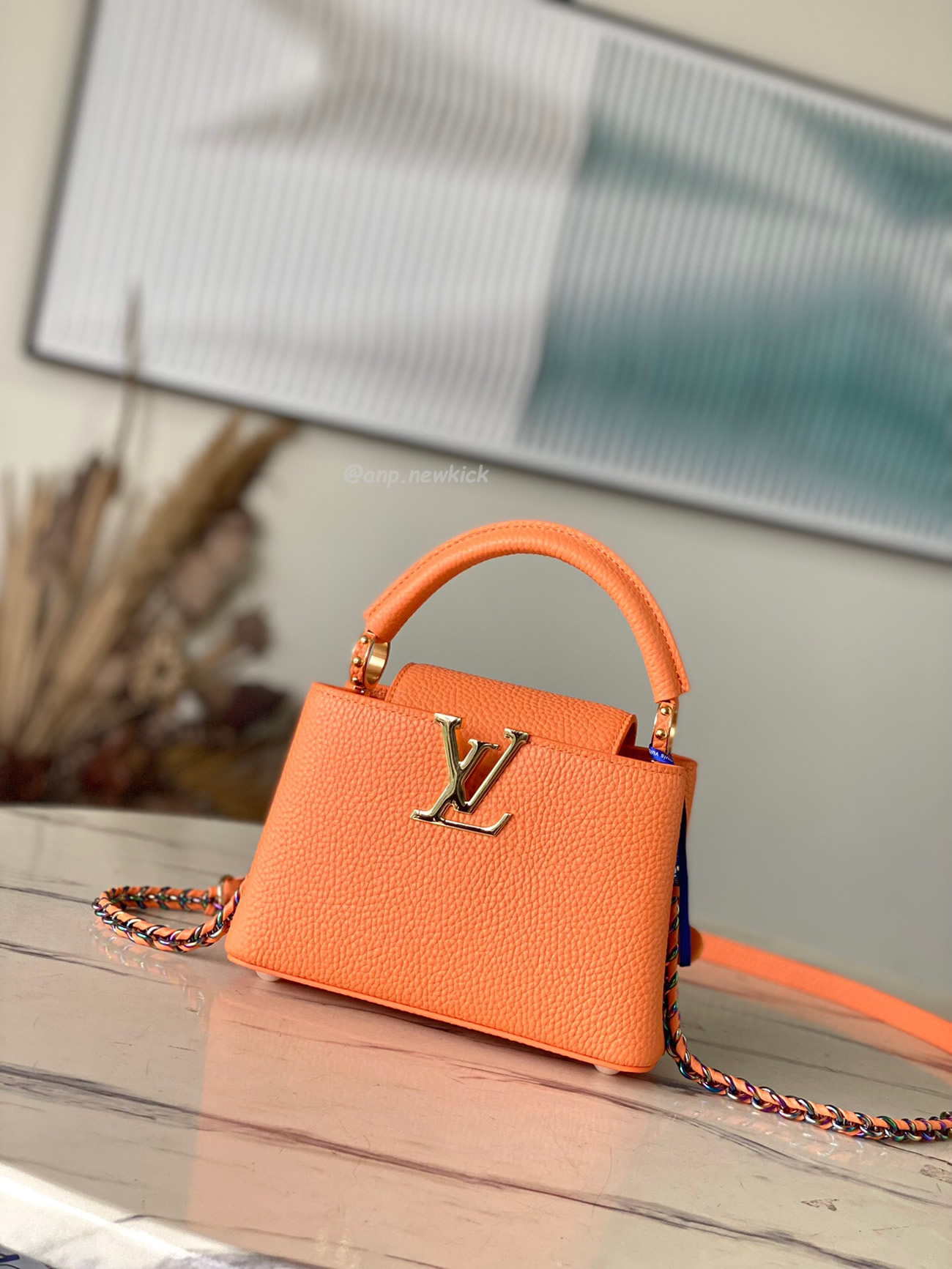 Louis Vuitton Capucines Mini M22606 (7) - www.newkick.org