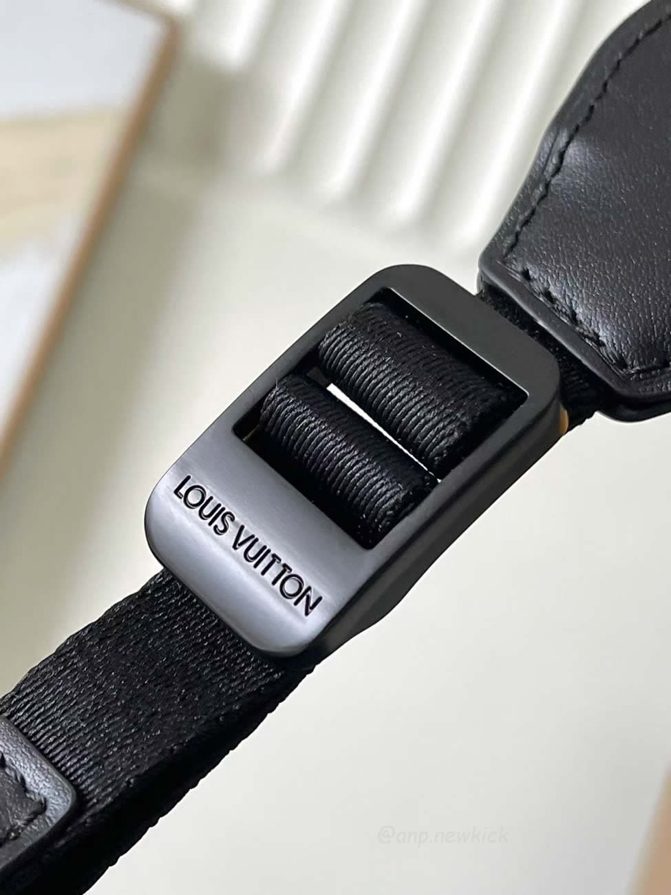 Louis Vuitton Lv Christopher Mm Monogram Taurillon Leather Lg   G90 M55699 (10) - www.newkick.org