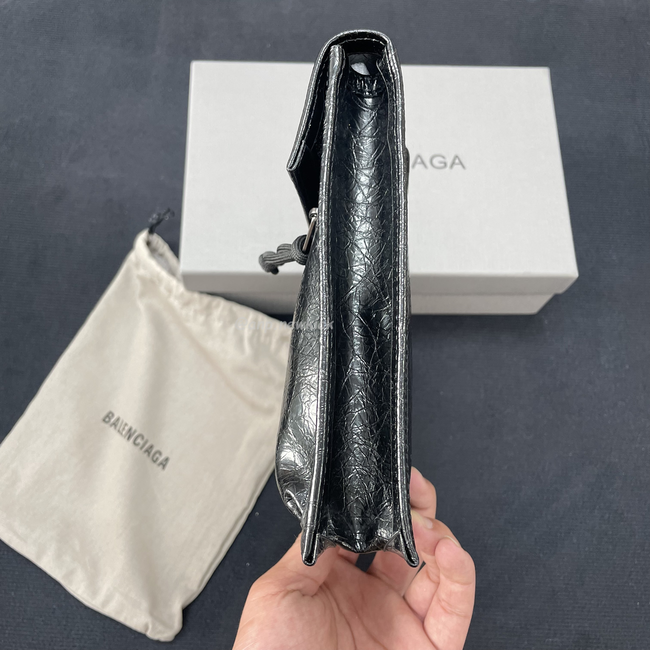Balenciaga Explorer Arena Cracked Leather Messenger Bag Black (14) - www.newkick.org