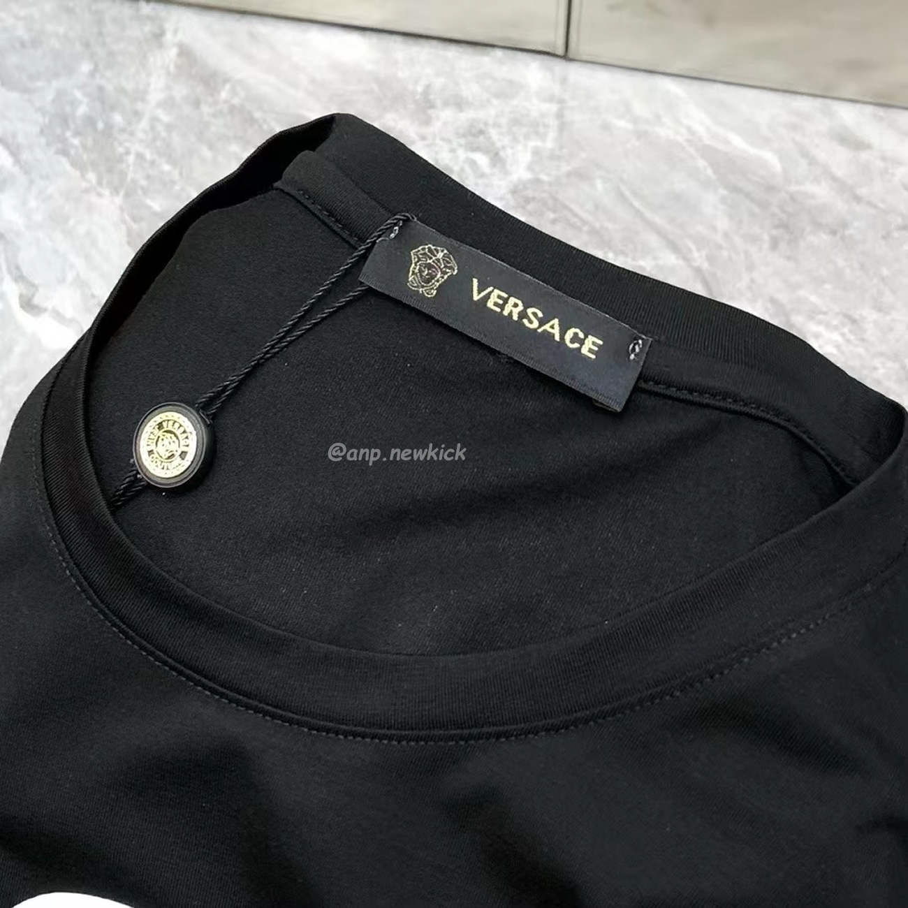Versace Pattern Medusa Logo Printed Cotton T Shirt (3) - www.newkick.org