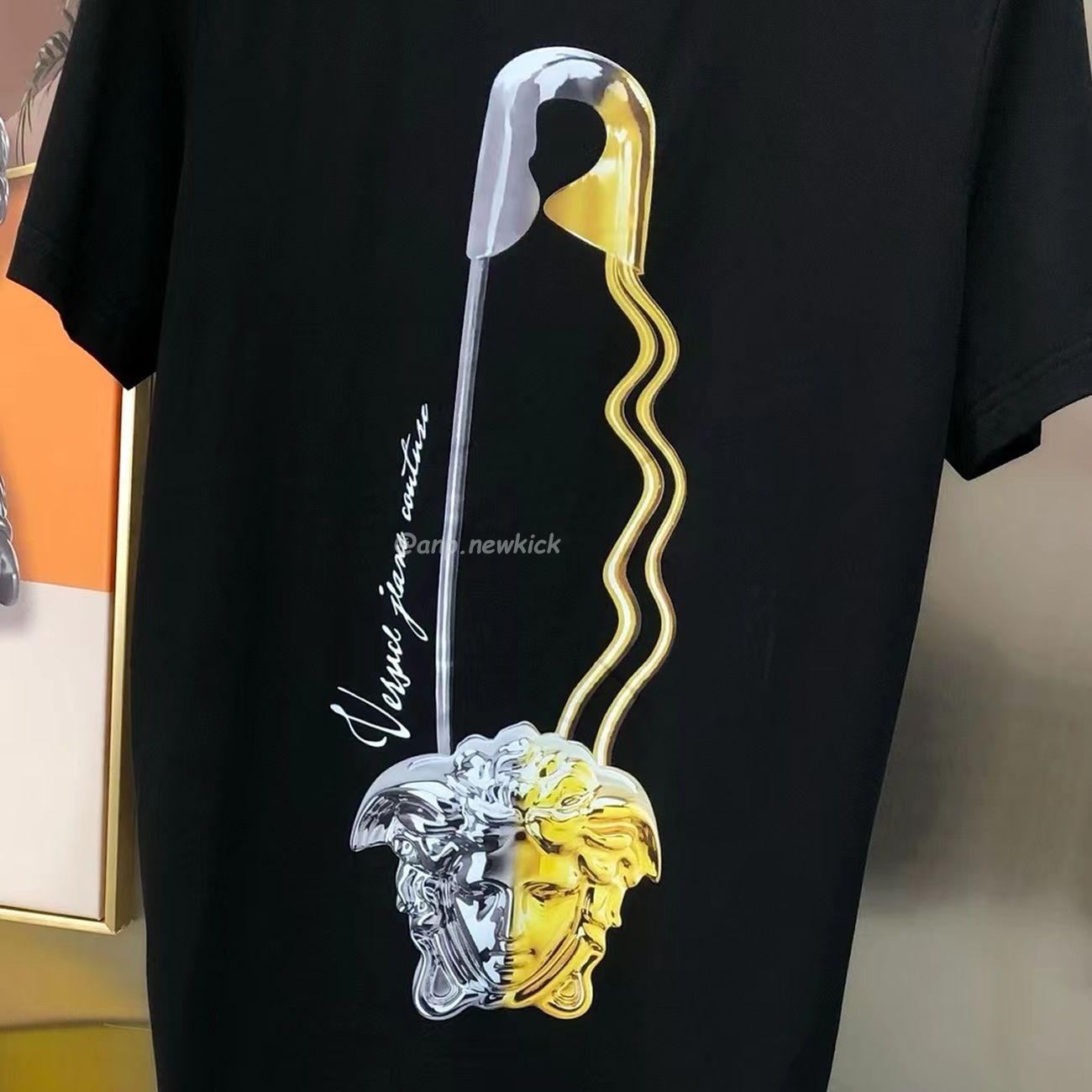 Versace Pattern Medusa Logo Printed Cotton T Shirt (7) - www.newkick.org