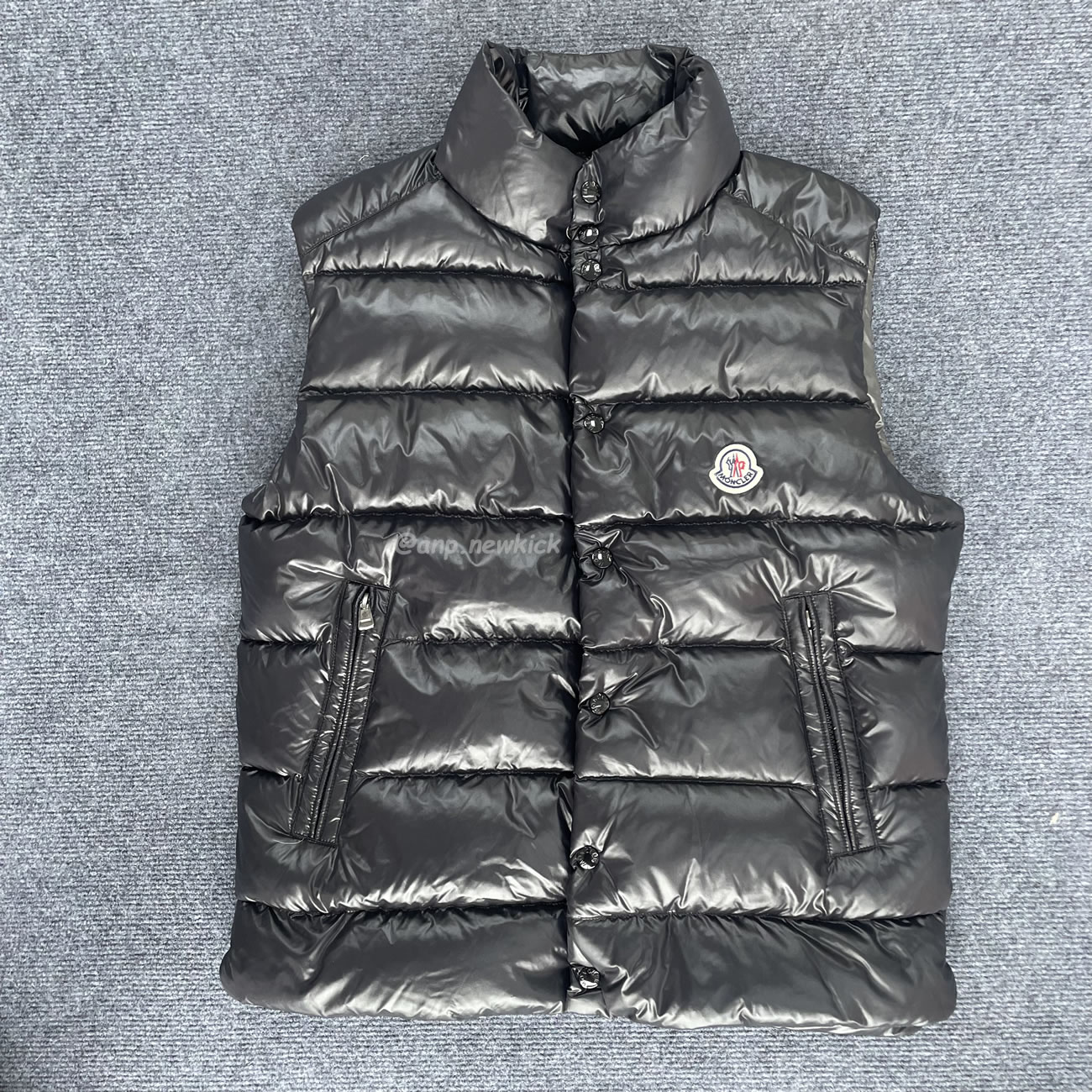 Moncler Tibb Down Gilet Black (7) - www.newkick.org