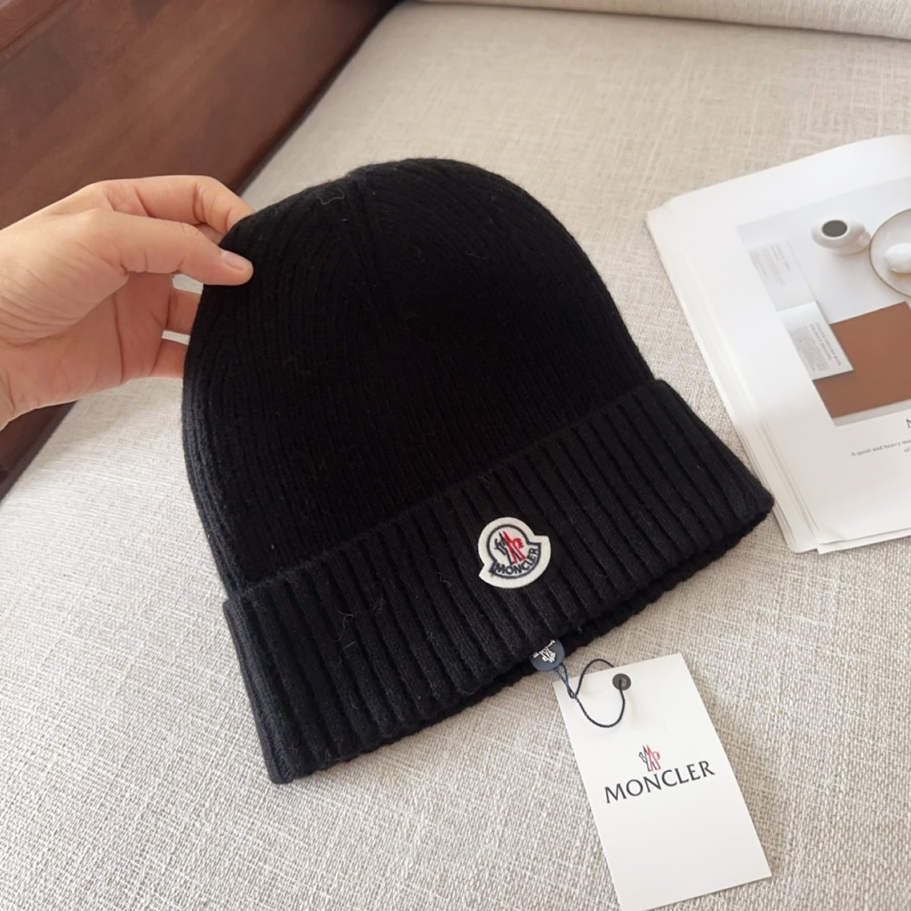 Moncler Logo Patch Beanie Black (3) - www.newkick.org