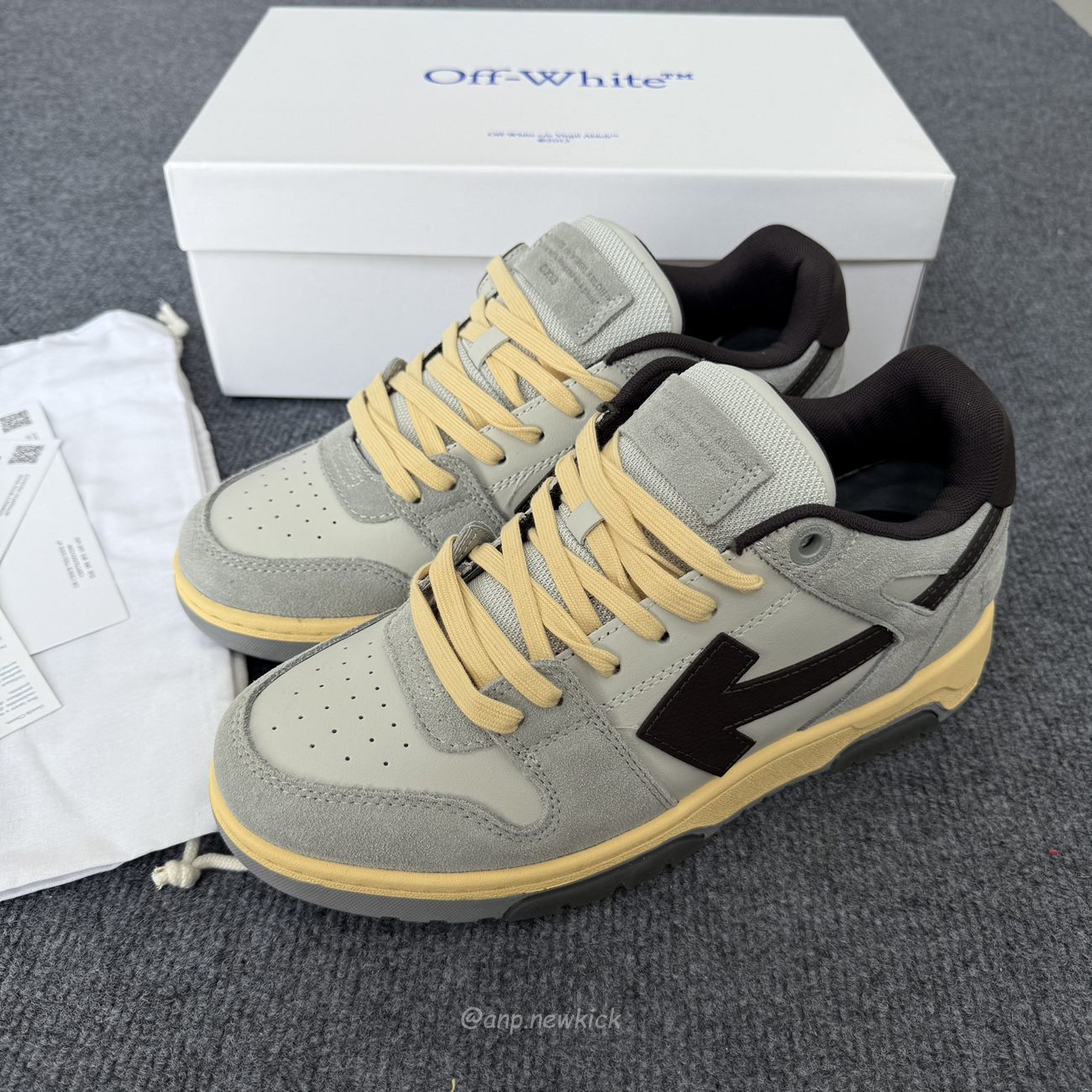 Off White Out Of Office Ooo Low Tops Light Grey Anthracite Omia189s24lea0110511 (8) - www.newkick.org