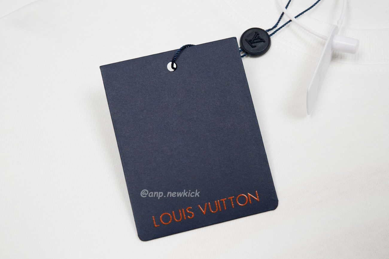 Louis Vuitton 24 Fw Pocket T Shirt (6) - www.newkick.org
