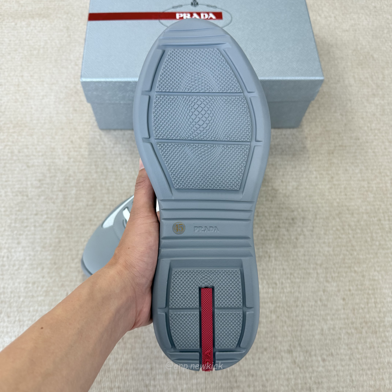 Prada Logo Lacing Low Cut Sneakers In Gray Steel Sneakers (4) - www.newkick.org Prada Logo Lacing Low Cut Sneakers In Gray Steel Sneakers (4) - www.newkick.org
