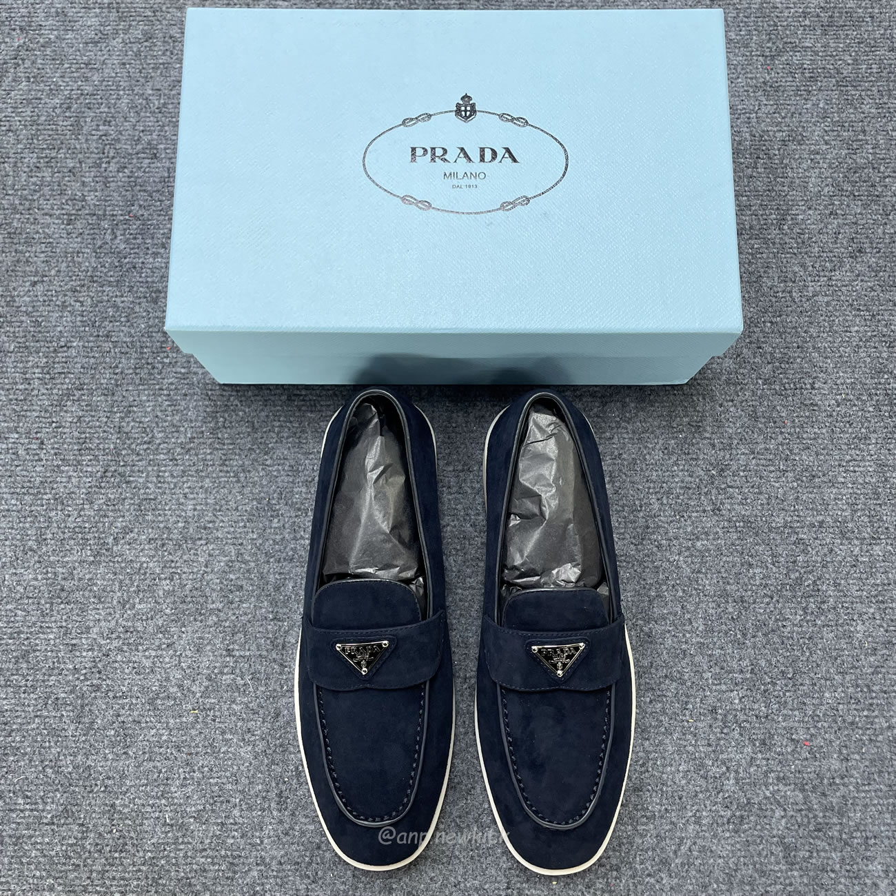Prada Logo Suede Loafers (5) - www.newkick.org