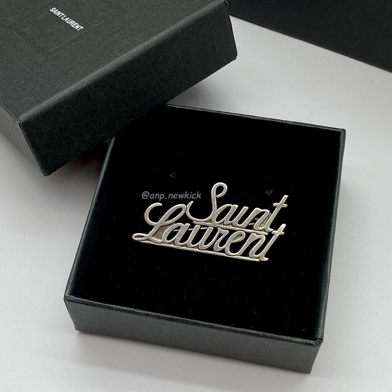 Saint Laurent Paris Saint Laurent Logo Brooch (4) - www.newkick.org