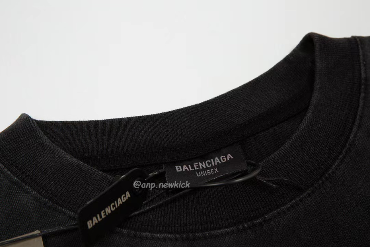 Balenciaga Sanskrit Alphabet Full Body Print Short Sleeve T Shirt (2) - www.newkick.org Balenciaga Sanskrit Alphabet Full Body Print Short Sleeve T Shirt (2) - www.newkick.org
