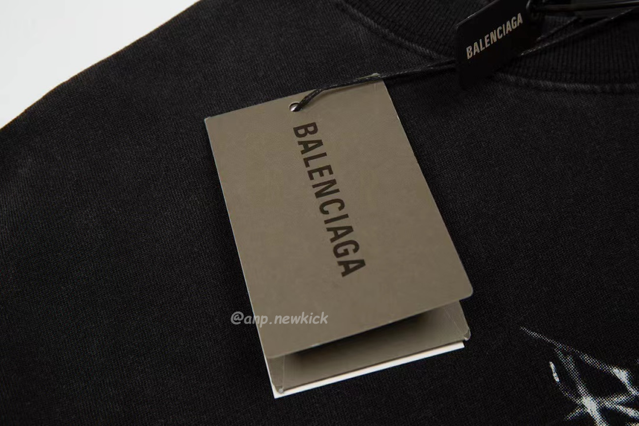 Balenciaga Sanskrit Alphabet Full Body Print Short Sleeve T Shirt (8) - www.newkick.org Balenciaga Sanskrit Alphabet Full Body Print Short Sleeve T Shirt (8) - www.newkick.org