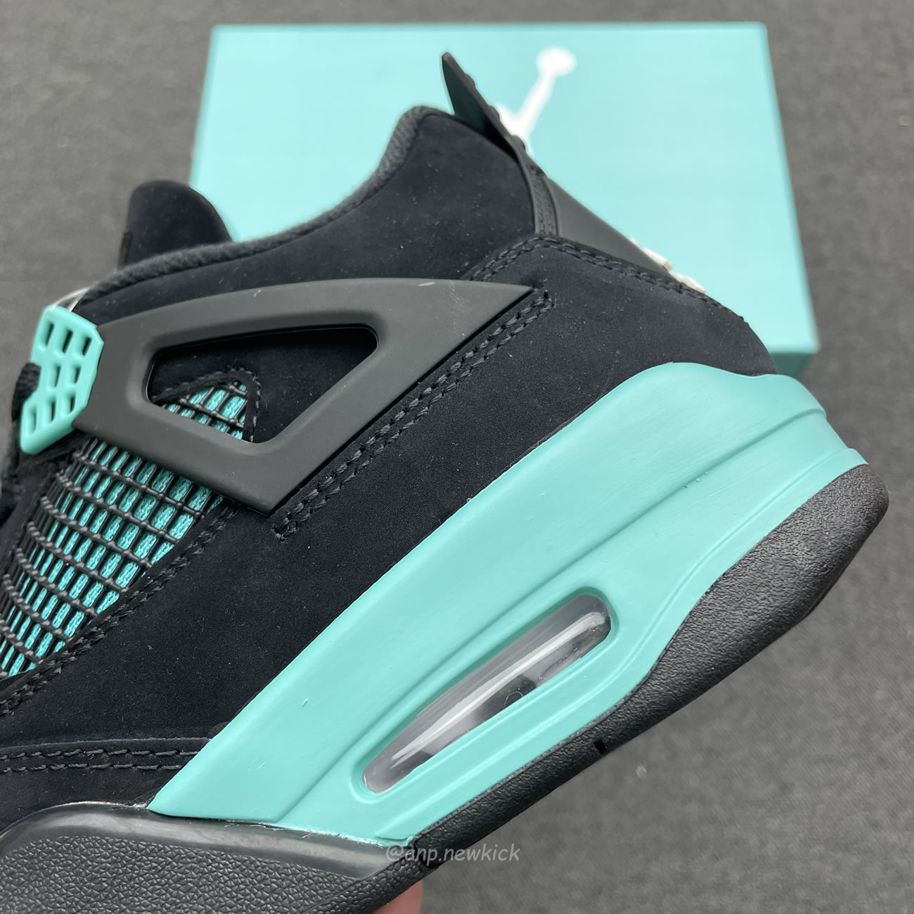 Air Jordan 4 Retro Tiffany Black Green (2) - www.newkick.org