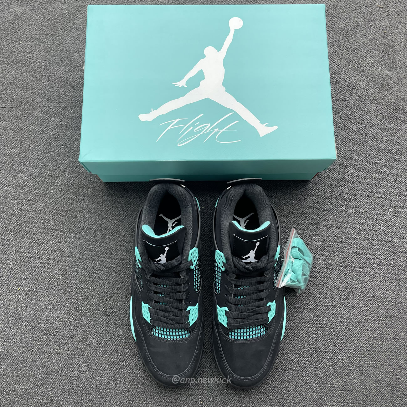 Air Jordan 4 Retro Tiffany Black Green (4) - www.newkick.org