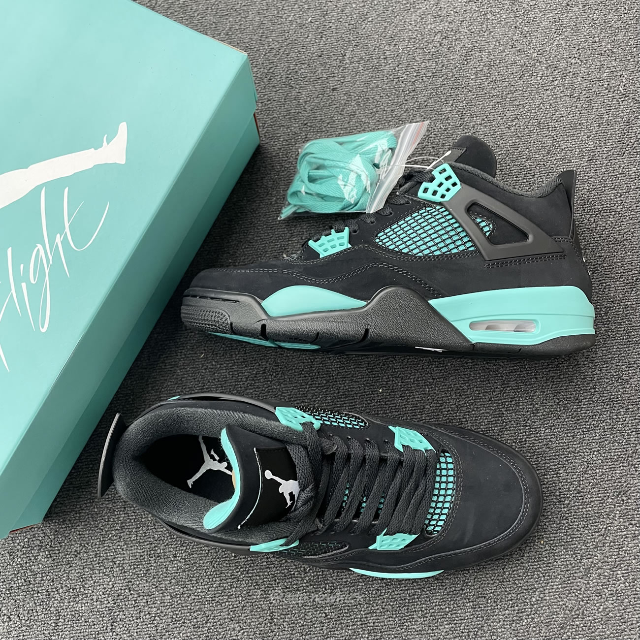 Air Jordan 4 Retro Tiffany Black Green (5) - www.newkick.org