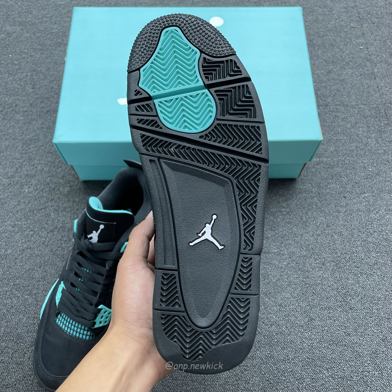 Air Jordan 4 Retro Tiffany Black Green (7) - www.newkick.org