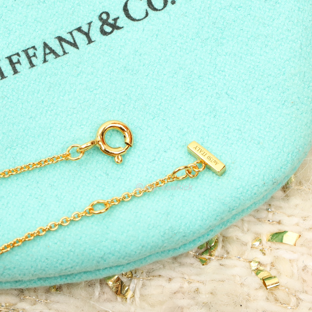 Tiffany T Gold Diamond And Turquoise Circle Pendant (4) - www.newkick.org