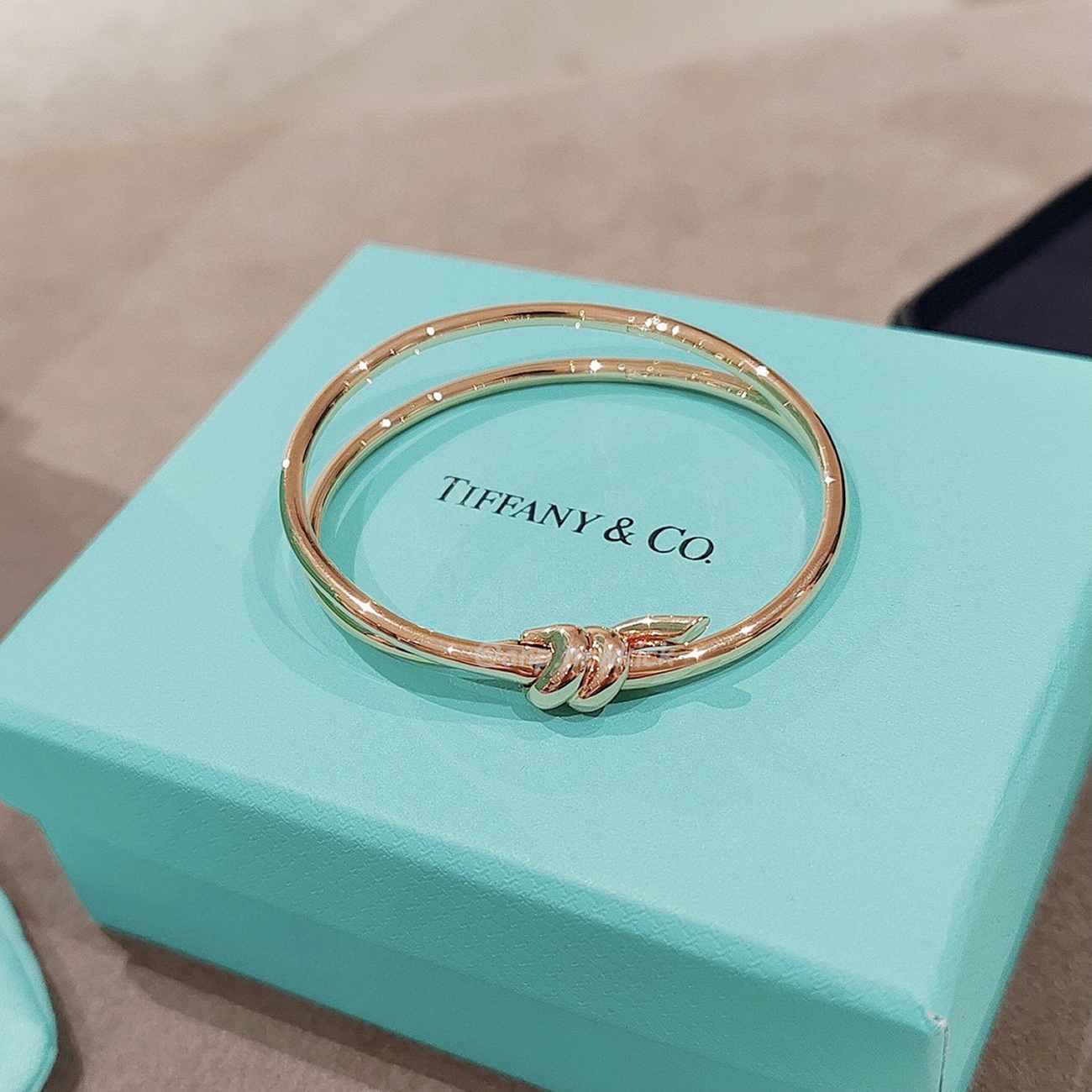 Tiffany Knot Rose Gold Diamond Bracelet (1) - www.newkick.org Tiffany Knot Rose Gold Diamond Bracelet (1) - www.newkick.org