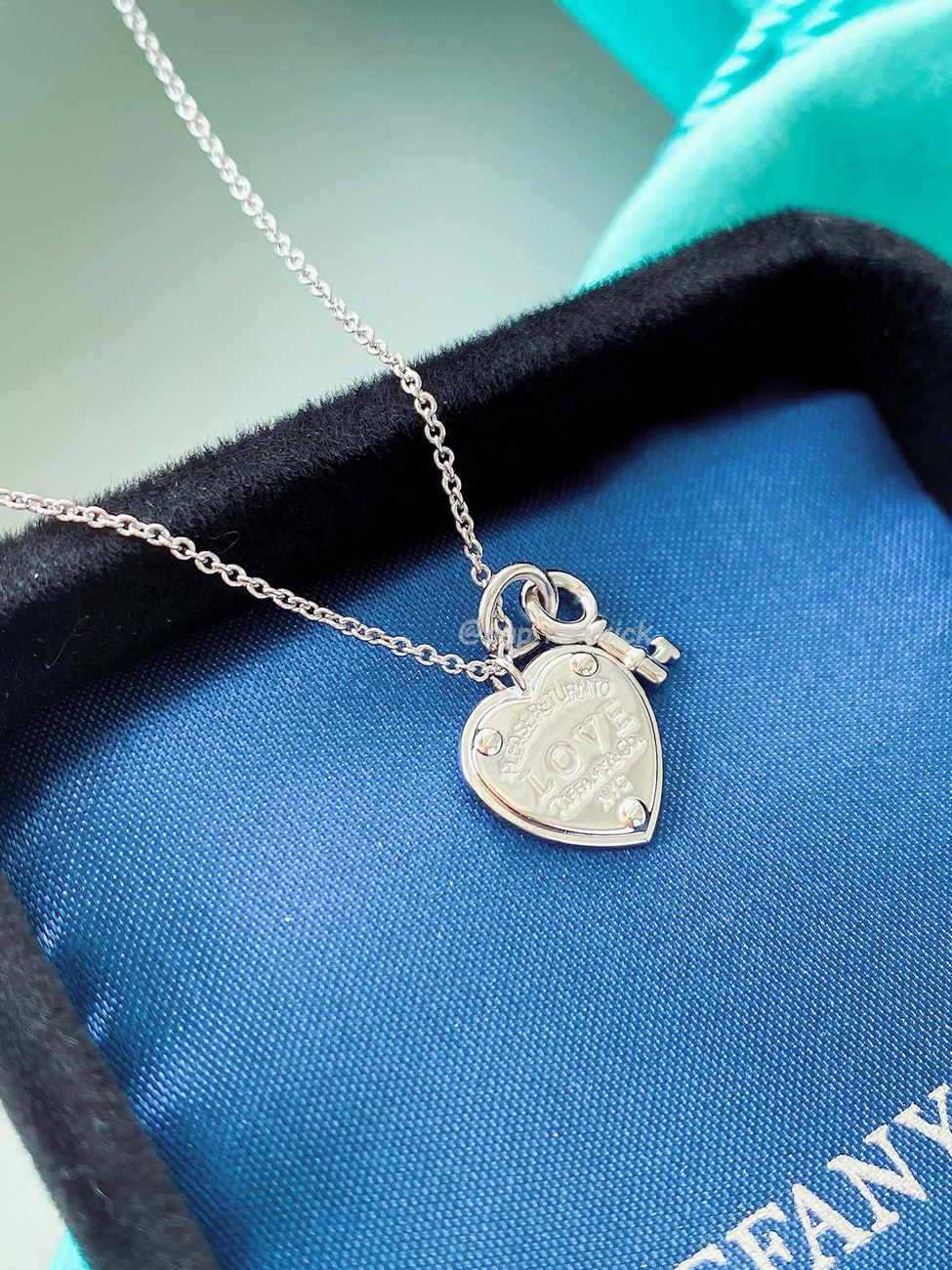 Tiffany Hardwear Gold Coarse Gradient Buckle Chain Necklace (12) - www.newkick.org