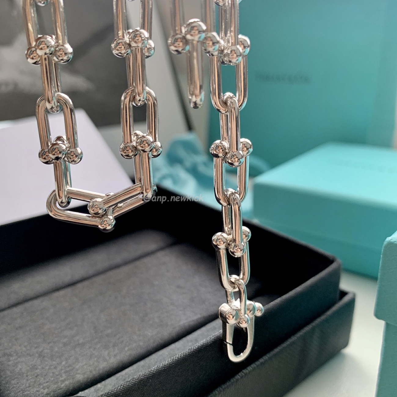 Tiffany Hardwear Gold Coarse Gradient Buckle Chain Necklace (3) - www.newkick.org