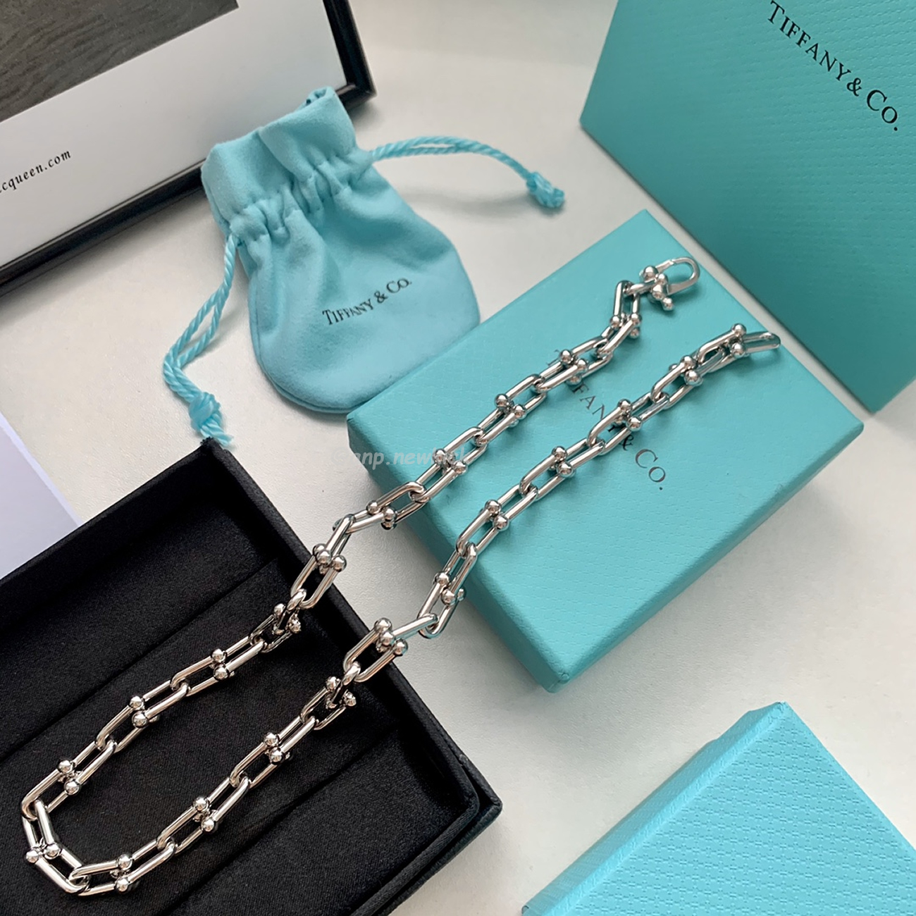 Tiffany Hardwear Gold Coarse Gradient Buckle Chain Necklace (4) - www.newkick.org