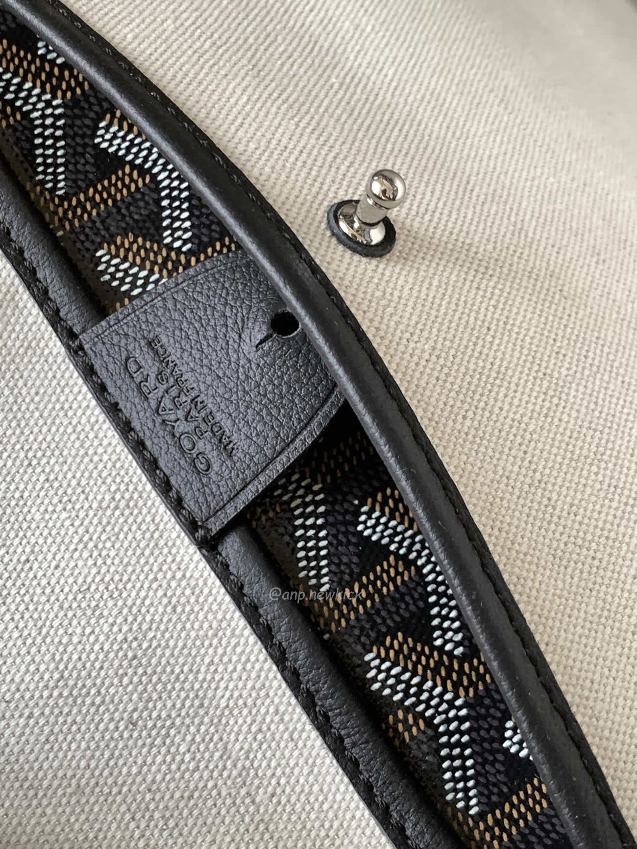 Goyard Artois Tote Pm Blacknatural Green Grey Red White Navy Blue Black Yellow (27) - www.newkick.org Goyard Artois Tote Pm Blacknatural Green Grey Red White Navy Blue Black Yellow (27) - www.newkick.org