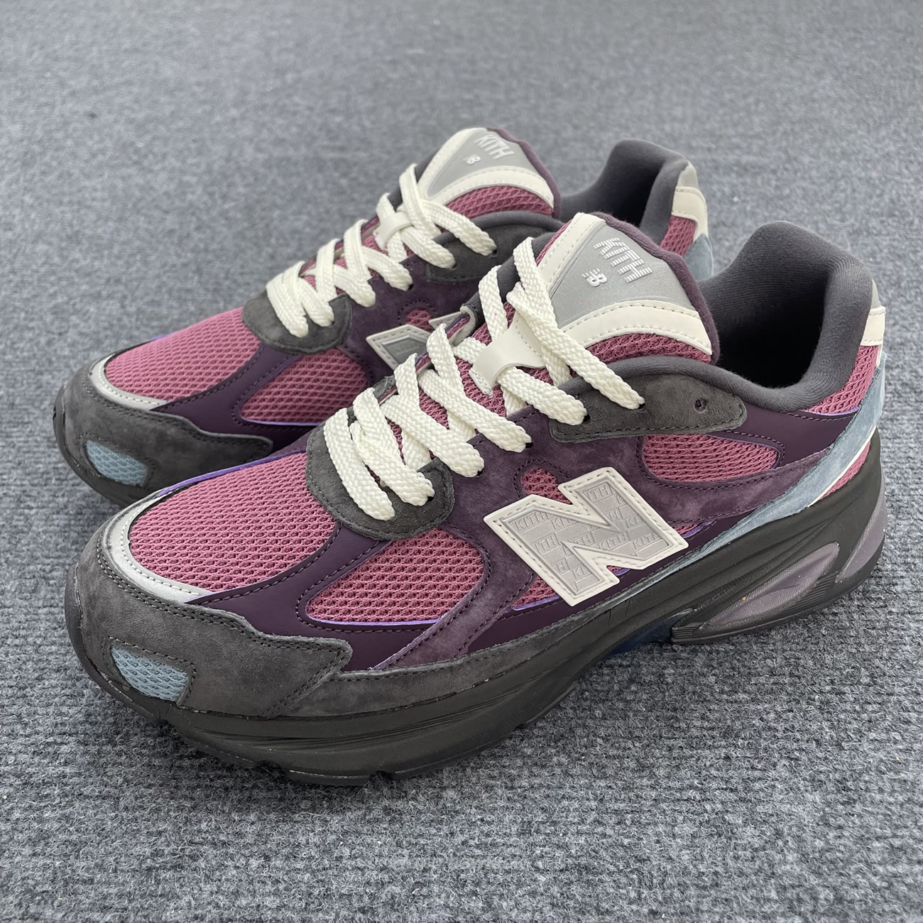 New Balance 2010 Kith Purple Black U2010ktcanb (2) - www.newkick.org New Balance 2010 Kith Purple Black U2010ktcanb (2) - www.newkick.org