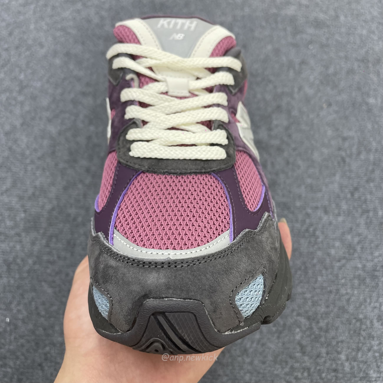 New Balance 2010 Kith Purple Black U2010ktcanb (4) - www.newkick.org New Balance 2010 Kith Purple Black U2010ktcanb (4) - www.newkick.org