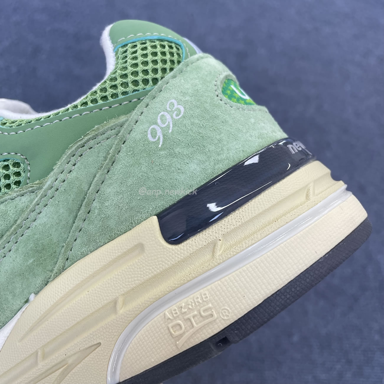New Balance 993 Miusa Teddy Santis Chive U993gw (8) - www.newkick.org