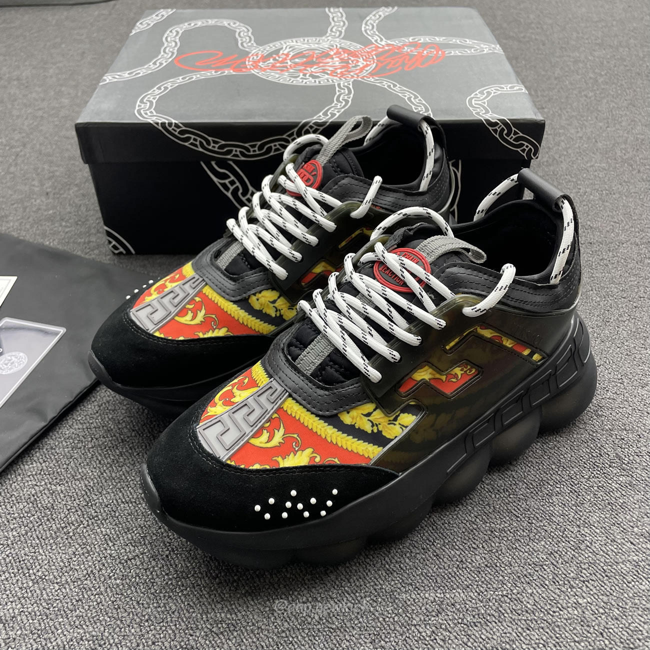 Versace Chain Reaction Sneaker (5) - www.newkick.org Versace Chain Reaction Sneaker (5) - www.newkick.org