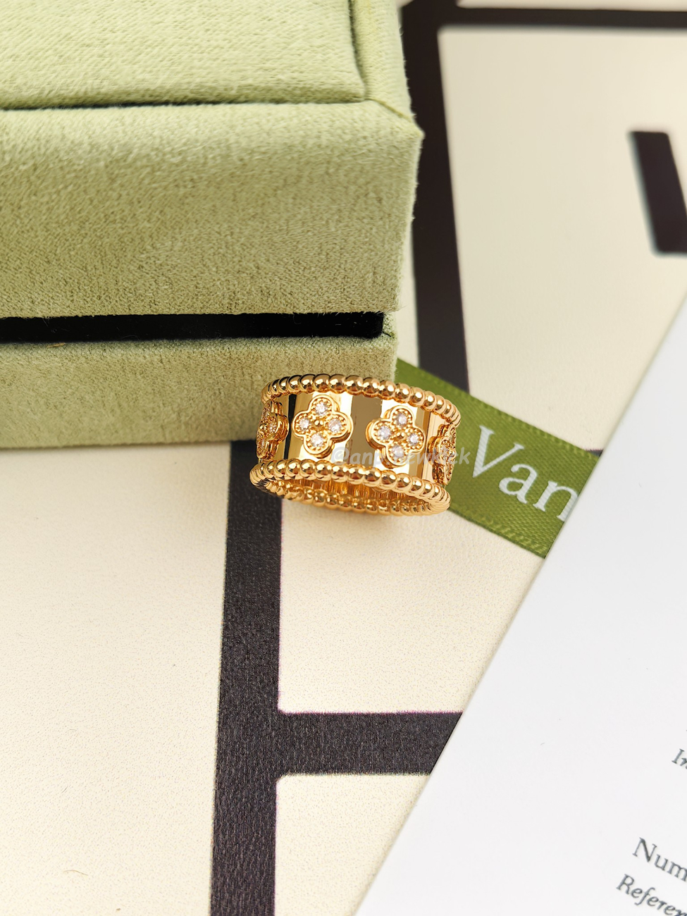 Van Cleef Arpels Full Diamond Ring (10) - www.newkick.org