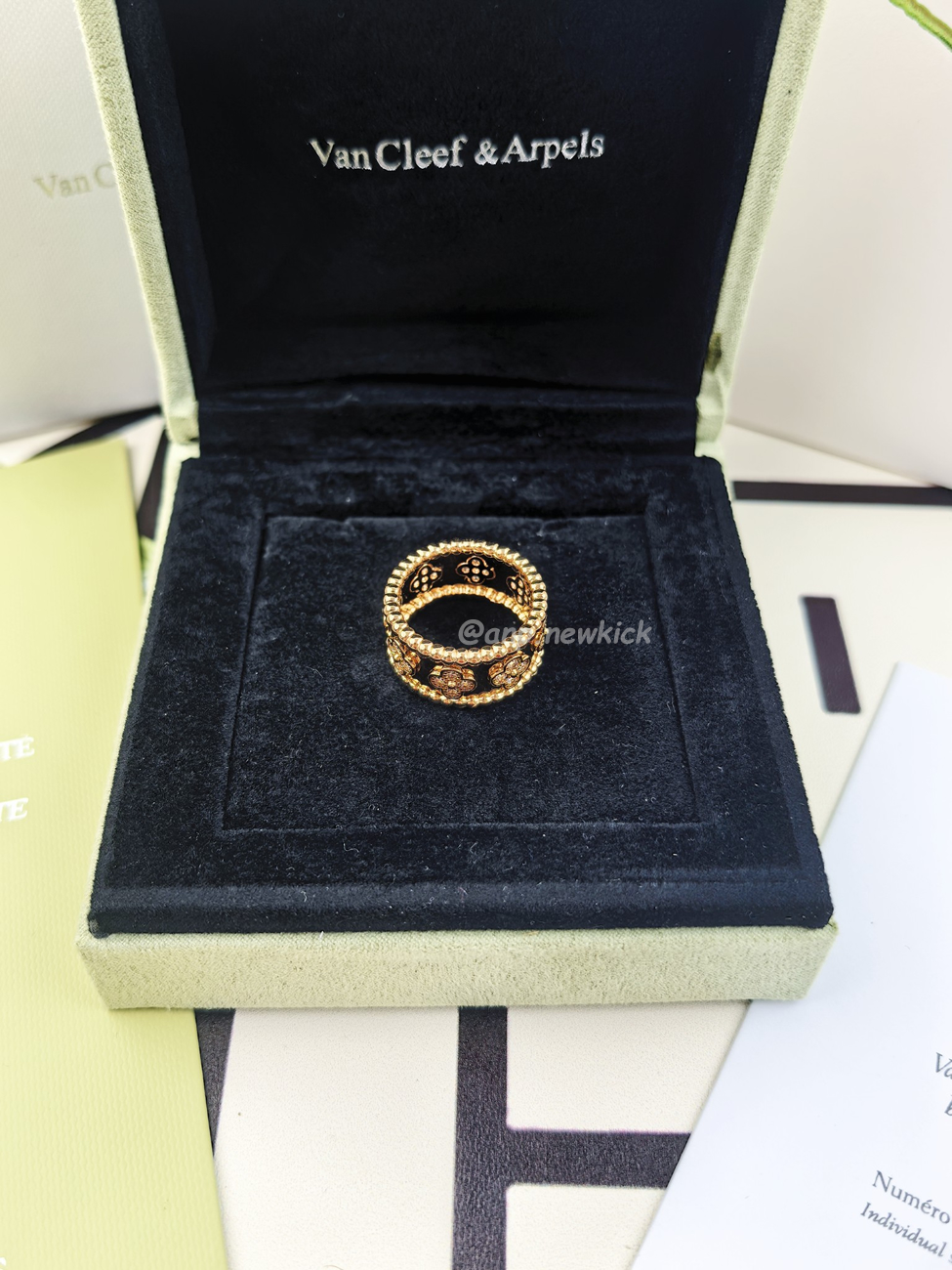 Van Cleef Arpels Full Diamond Ring (11) - www.newkick.org