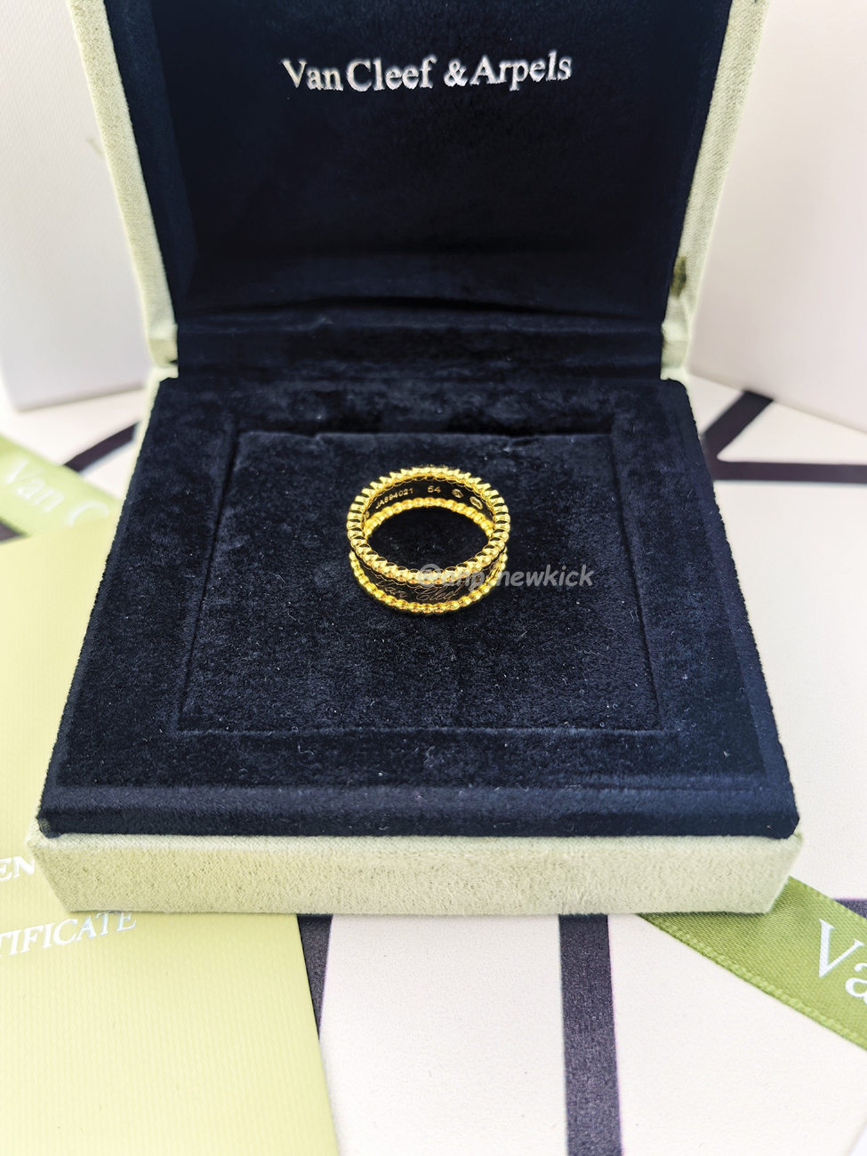 Van Cleef Arpels Full Diamond Ring (5) - www.newkick.org
