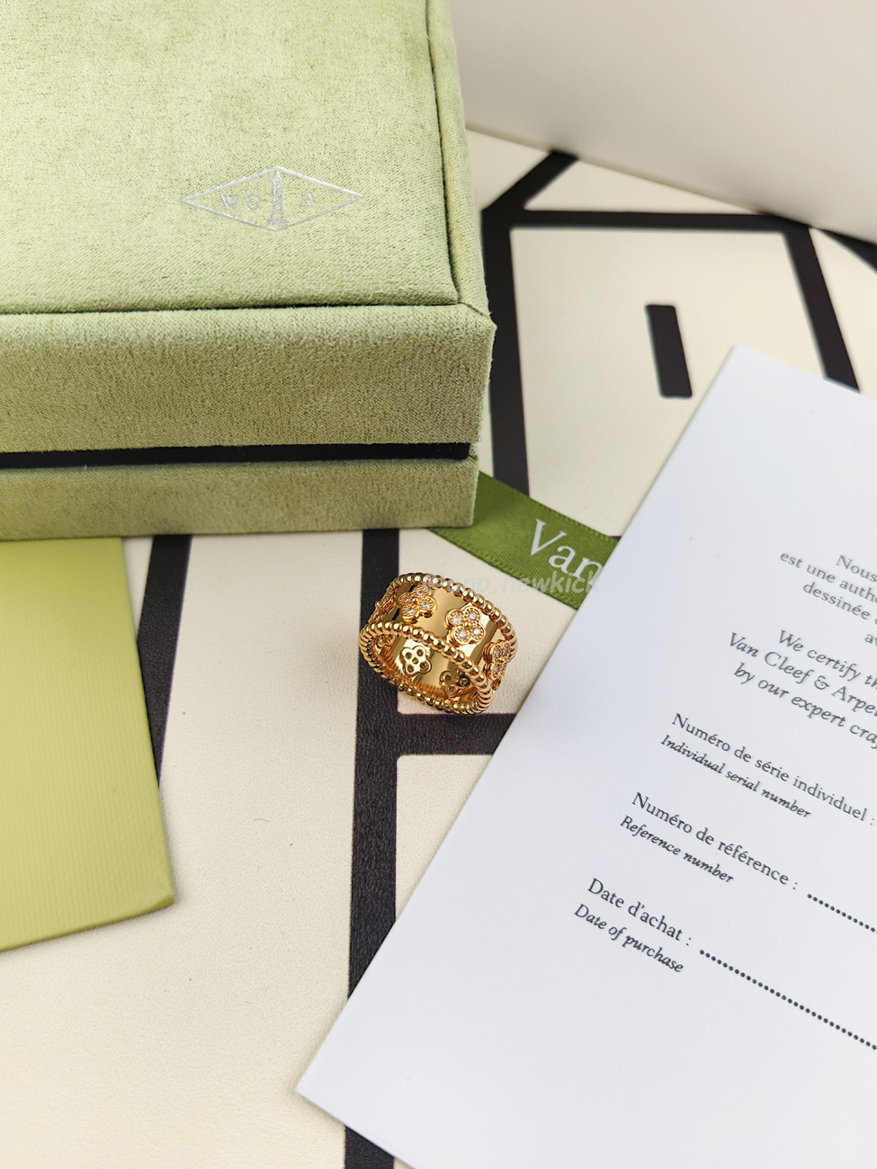 Van Cleef Arpels Full Diamond Ring (8) - www.newkick.org