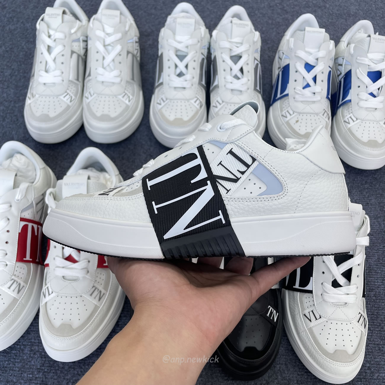 Valentino Garavani Vl7n Sneaker Low Top White Black Grey Red Blue Ys0c58wrq 24p (12) - www.newkick.org Valentino Garavani Vl7n Sneaker Low Top White Black Grey Red Blue Ys0c58wrq 24p (12) - www.newkick.org