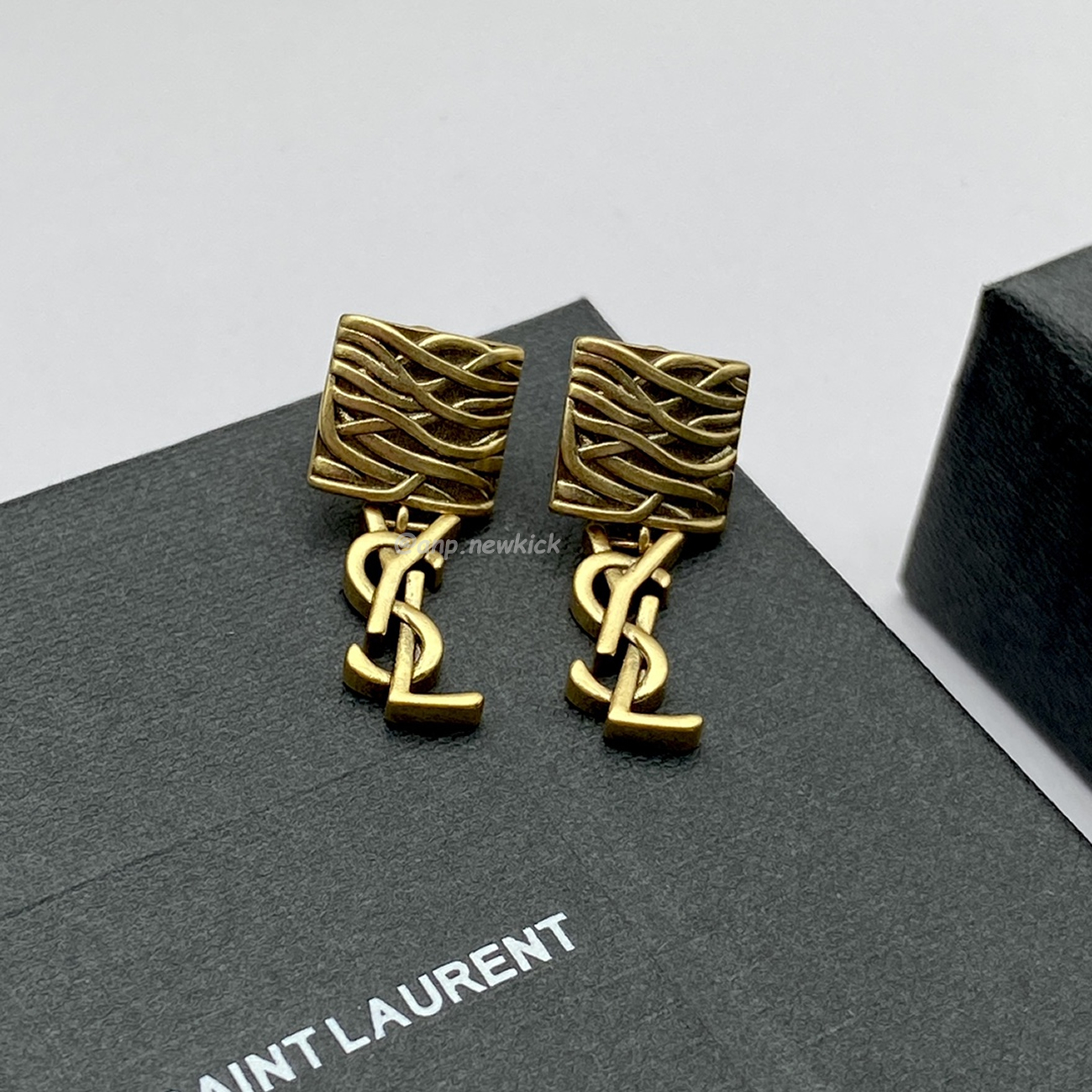 Saint Laurent Ysl Earrings 5 (1) - www.newkick.org Saint Laurent Ysl Earrings 5 (1) - www.newkick.org