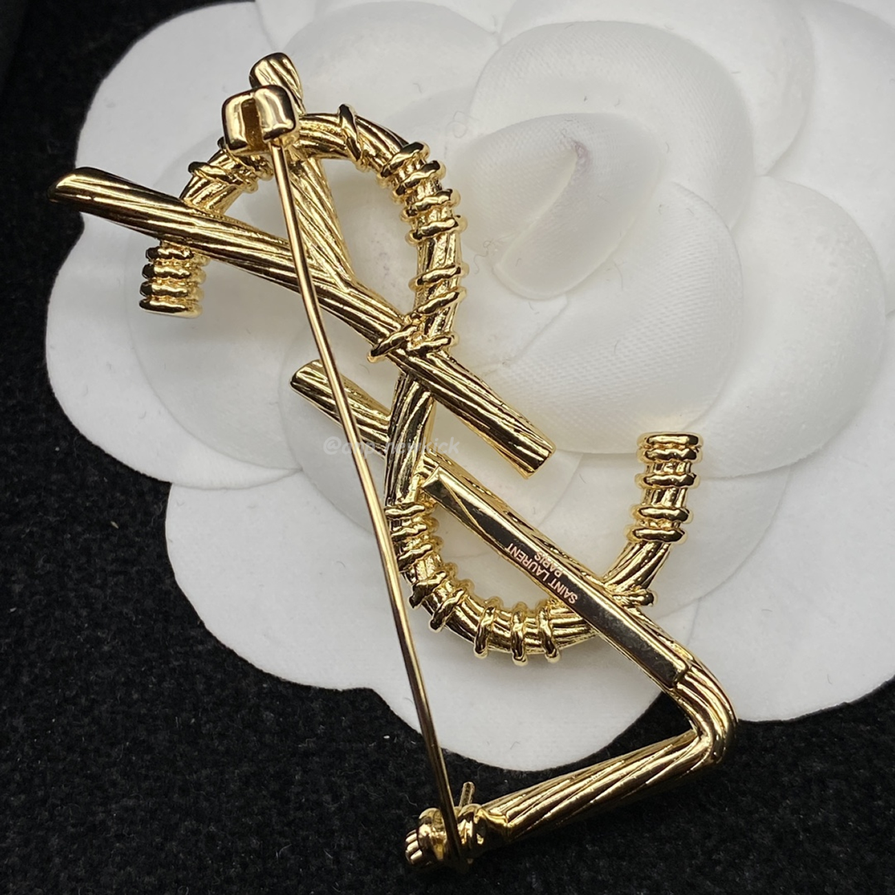 Saint Laurent Ysl Brooch (12) - www.newkick.org