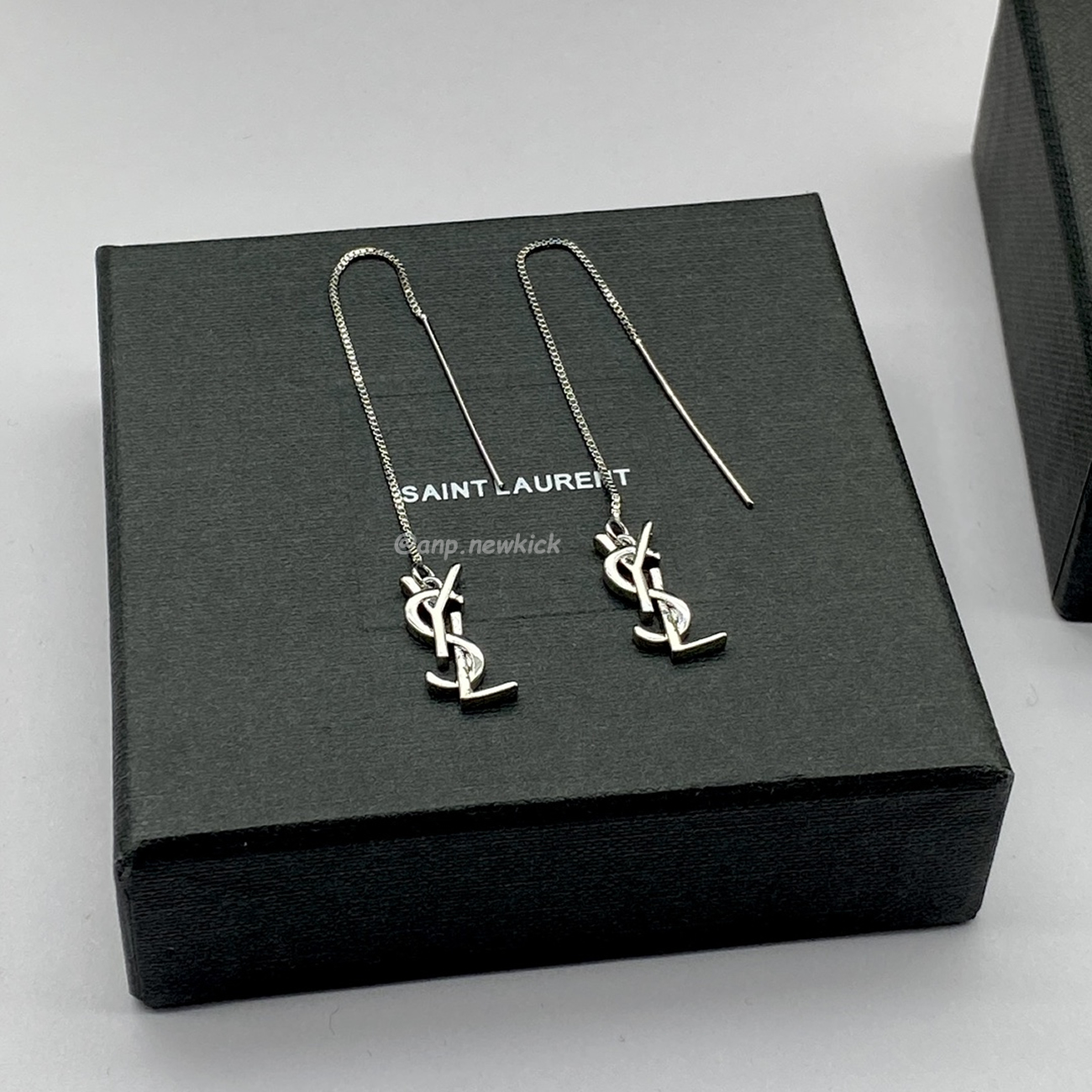 Saint Laurent Opyum Ysl Hanging Earrings (5) - www.newkick.org