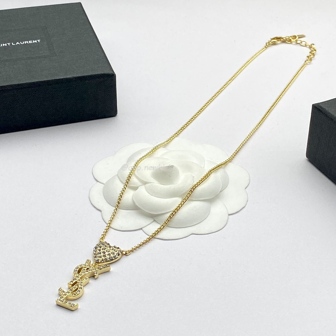 Saint Laurent Heart Charm Necklace (1) - www.newkick.org Saint Laurent Heart Charm Necklace (1) - www.newkick.org