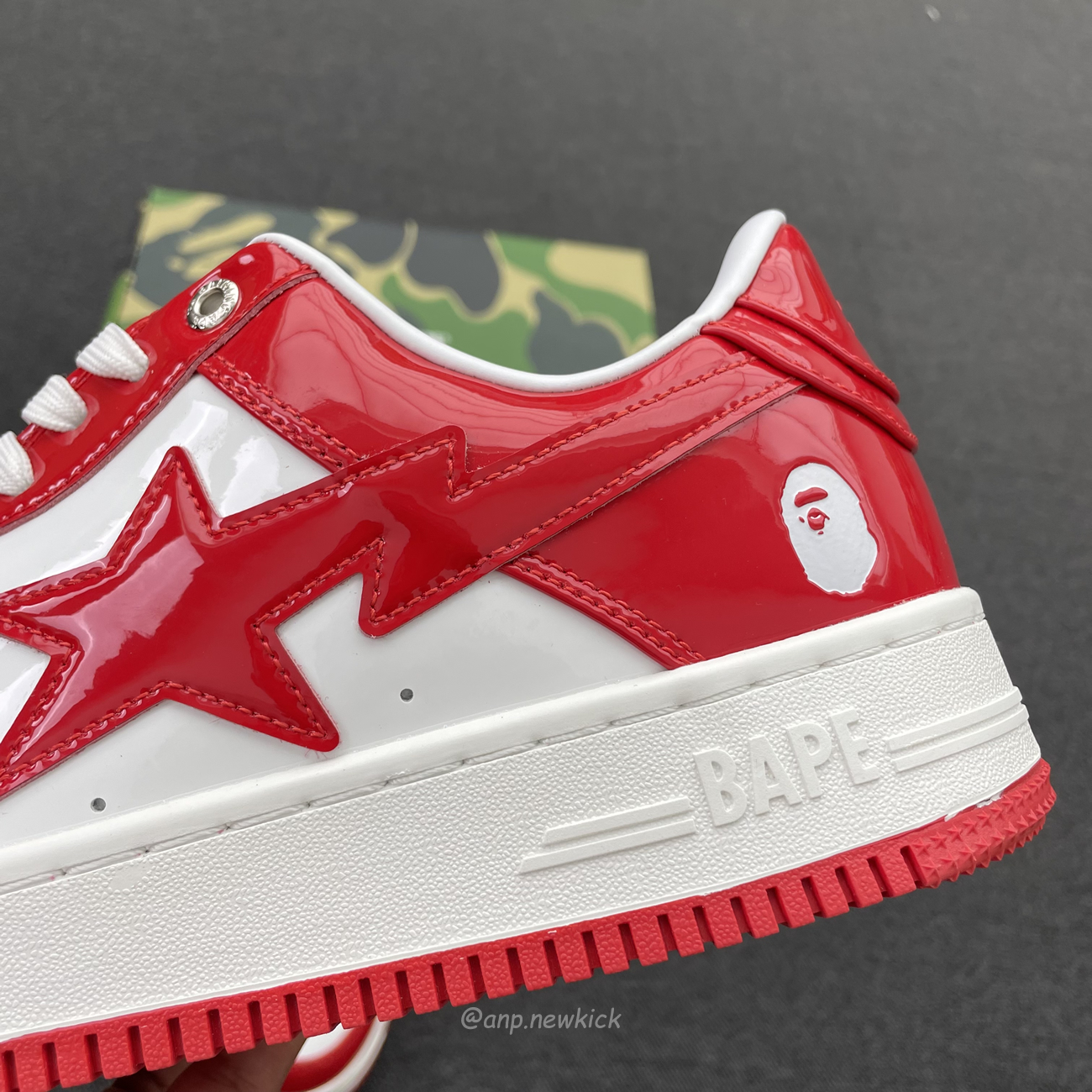 A Bathing Ape Bape Sta Patent Leather White Red 1i70 291 021 (10) - www.newkick.org