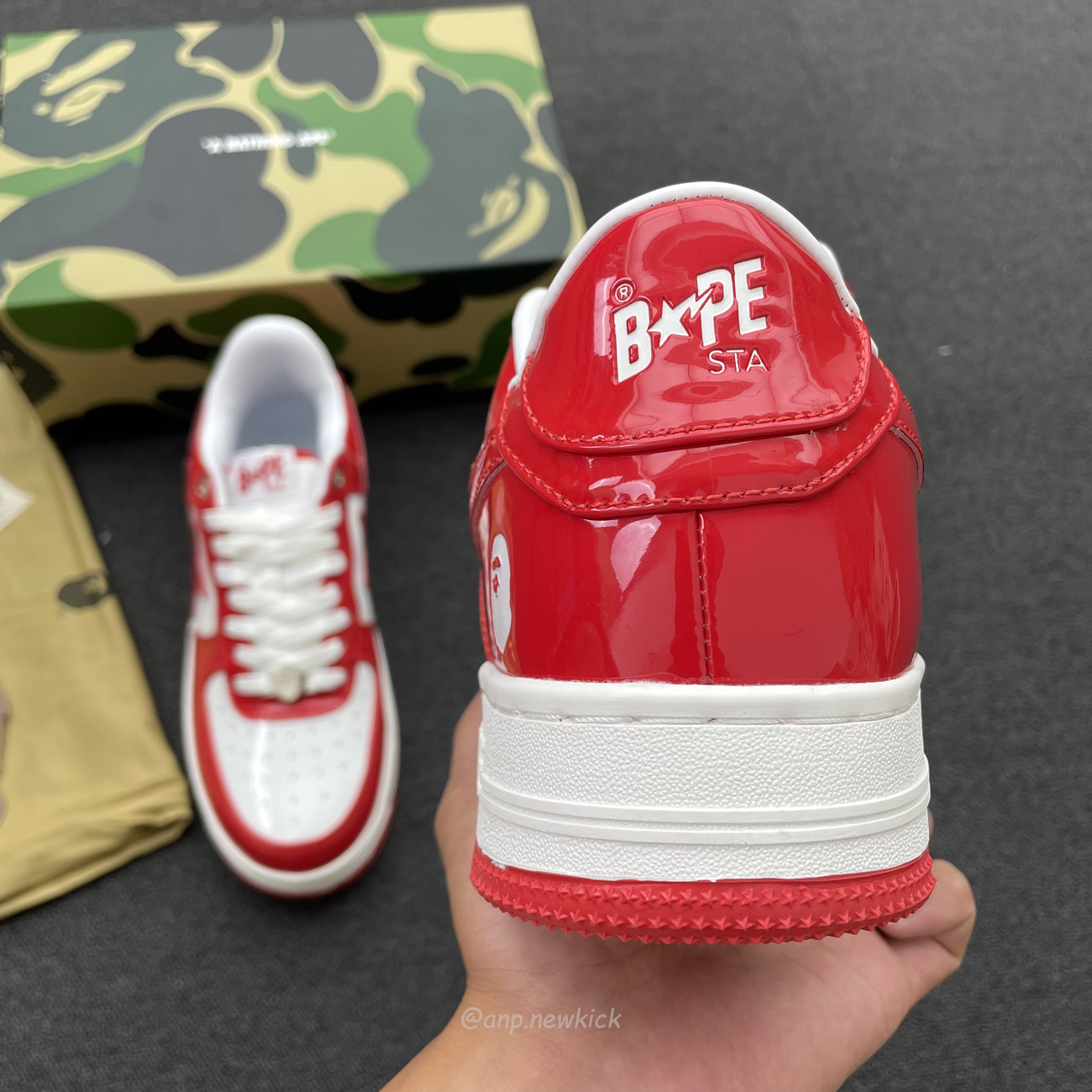 A Bathing Ape Bape Sta Patent Leather White Red 1i70 291 021 (3) - www.newkick.org