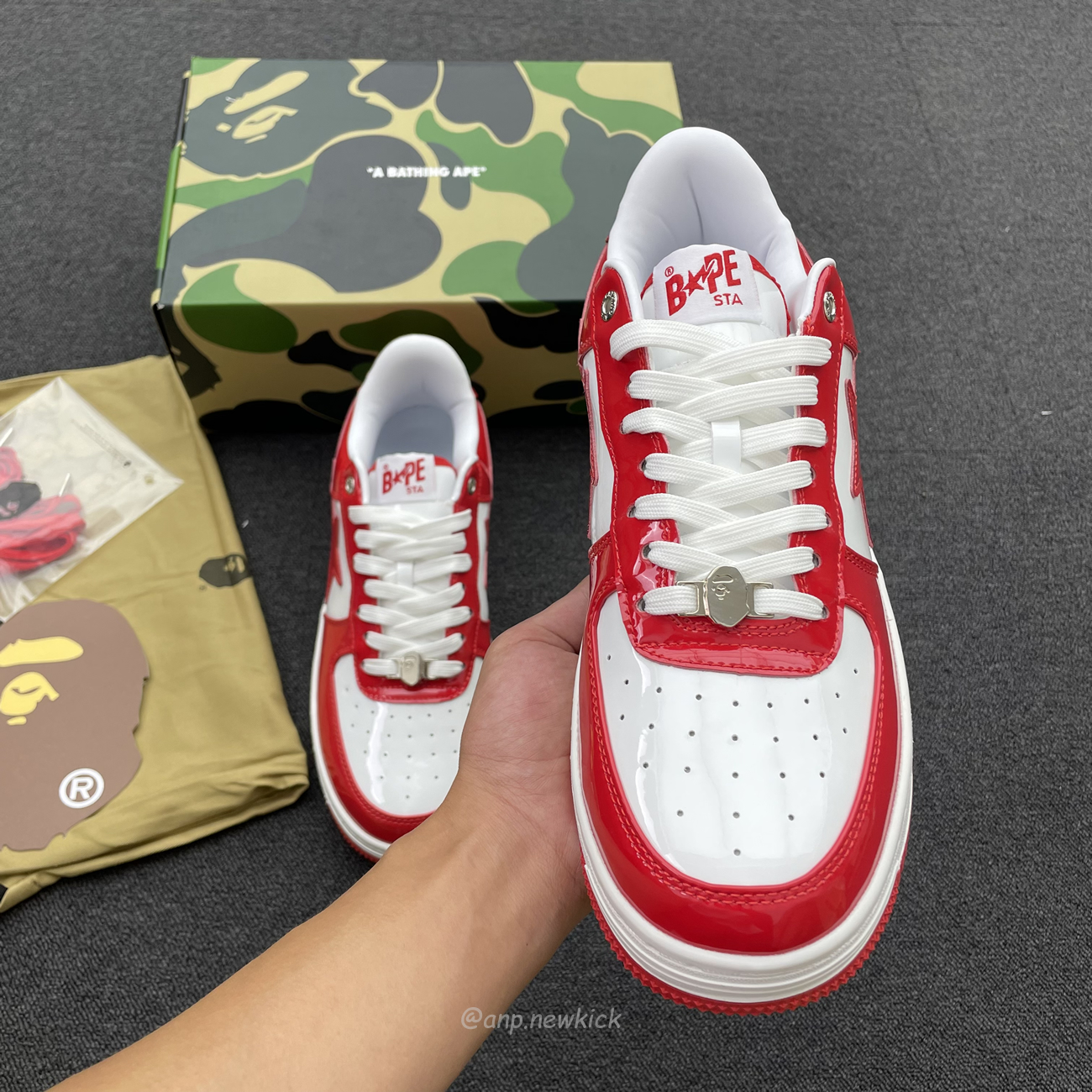 A Bathing Ape Bape Sta Patent Leather White Red 1i70 291 021 (5) - www.newkick.org