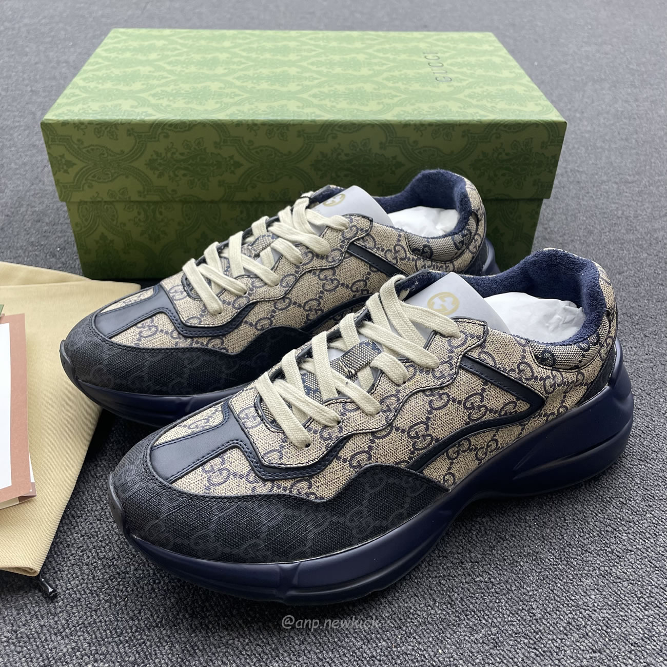 Gucci Blue Rhyton Gg Print Leather And Canvas Sneakers (4) - www.newkick.org Gucci Blue Rhyton Gg Print Leather And Canvas Sneakers (4) - www.newkick.org