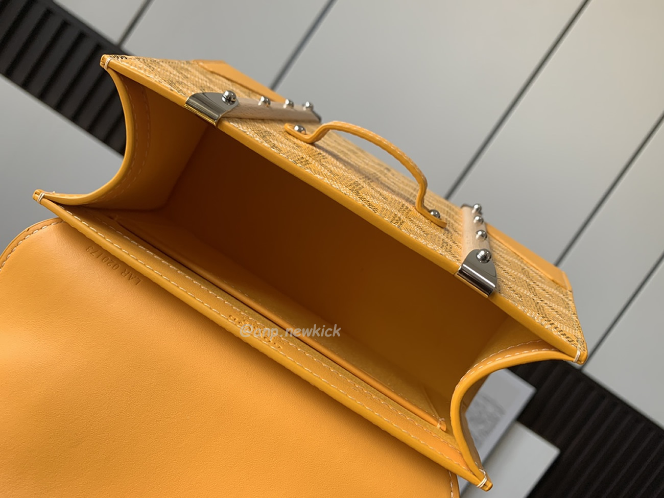 Goyard Saigon Bag Wooden Handle (18) - www.newkick.org