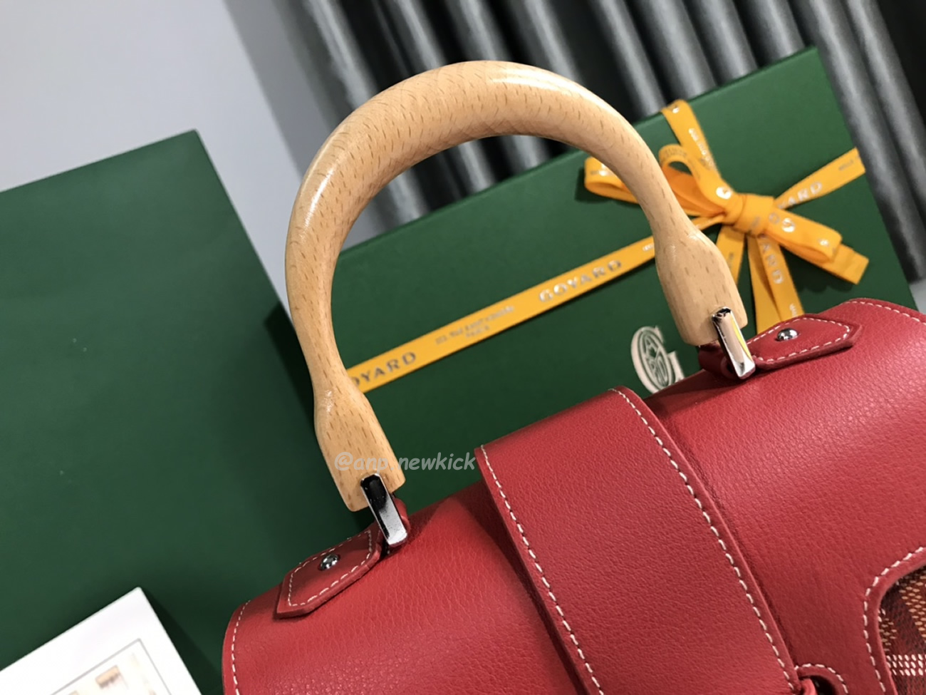 Goyard Saïgon Mini Bag Soft Version (23) - www.newkick.org Goyard Saïgon Mini Bag Soft Version (23) - www.newkick.org