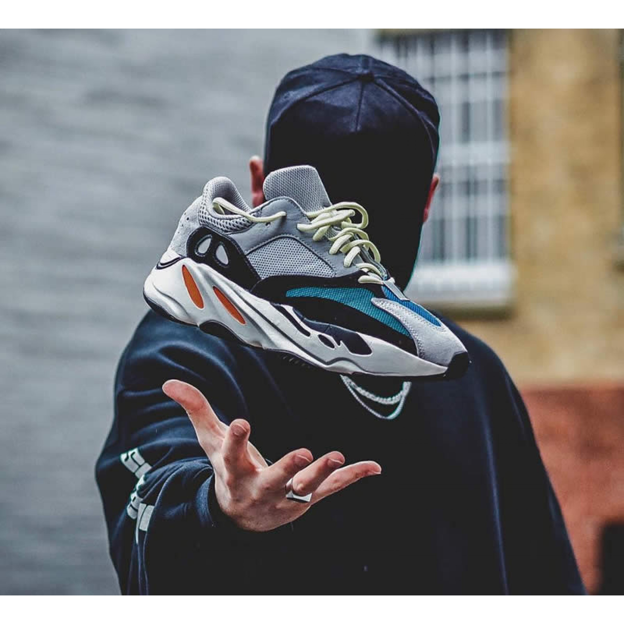 adidas yeezy 700 wave runner restock