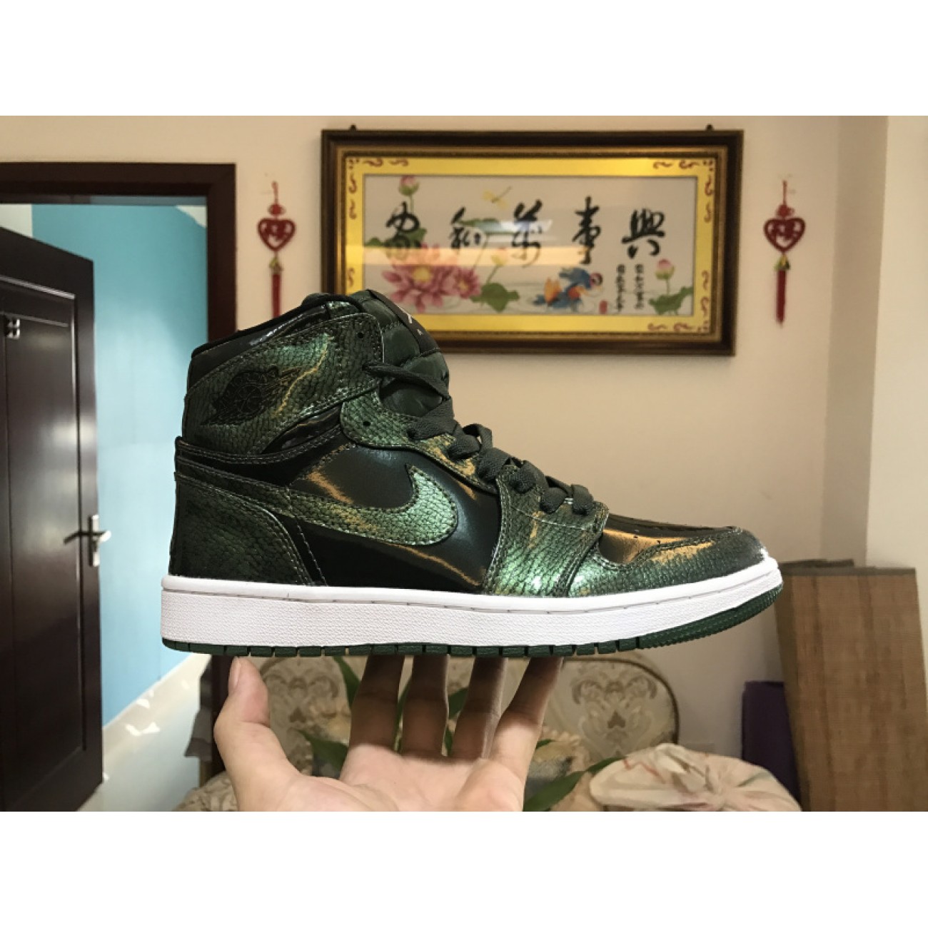 Air Jordan 1 High "Grove Green" 332550-300