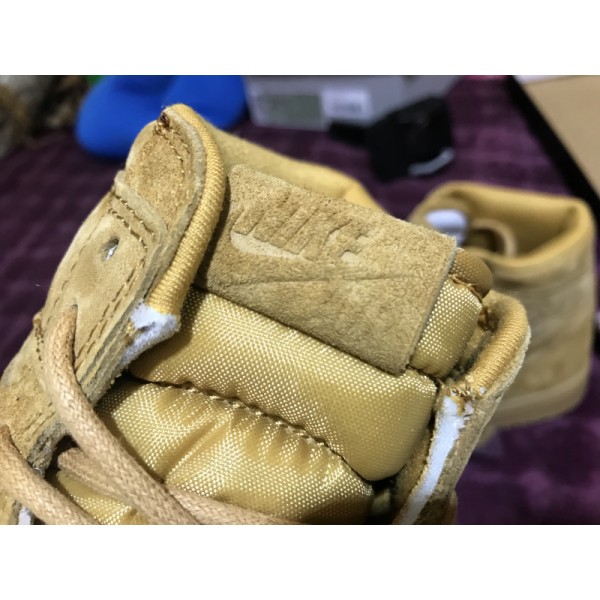 Air Jordan 1 "Wheat" OG 555088-710